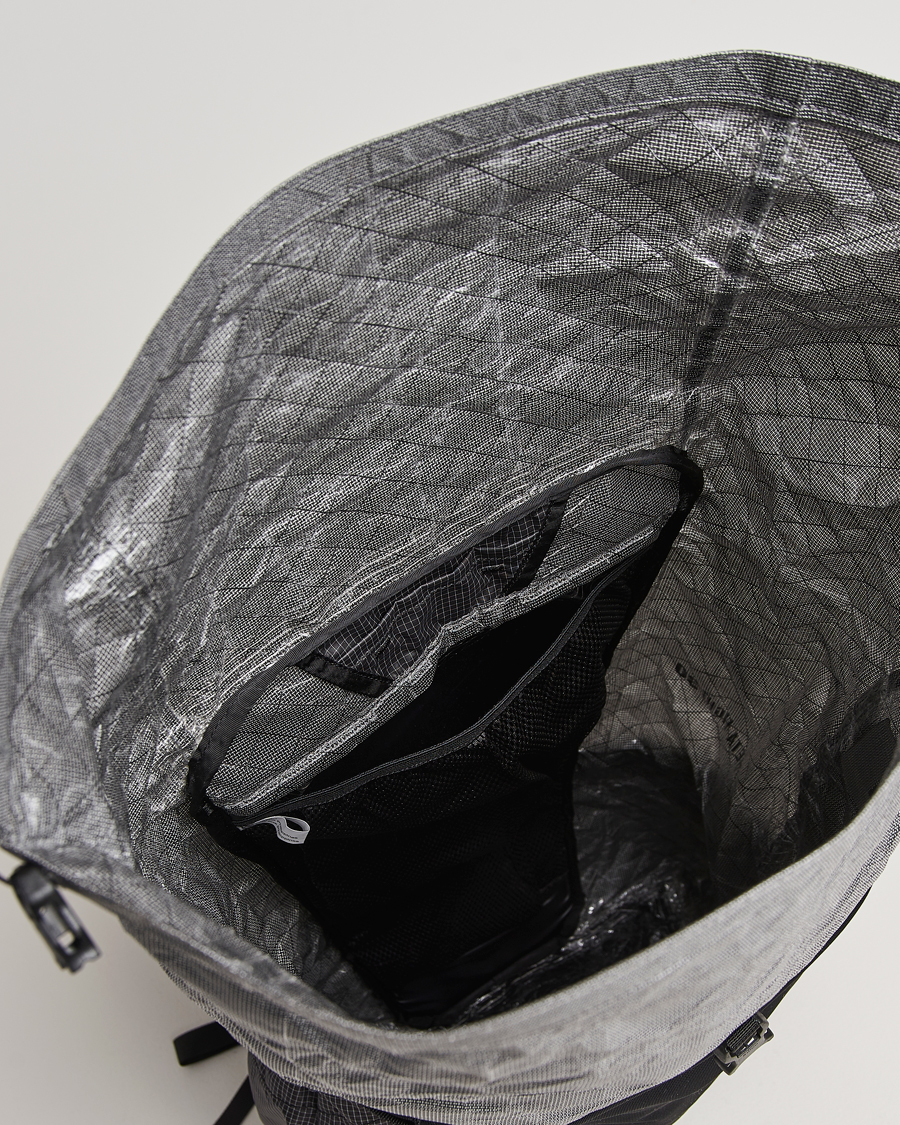 Mies | Laukut | Black Diamond | Beta Light 30 Backpack Storm Gray