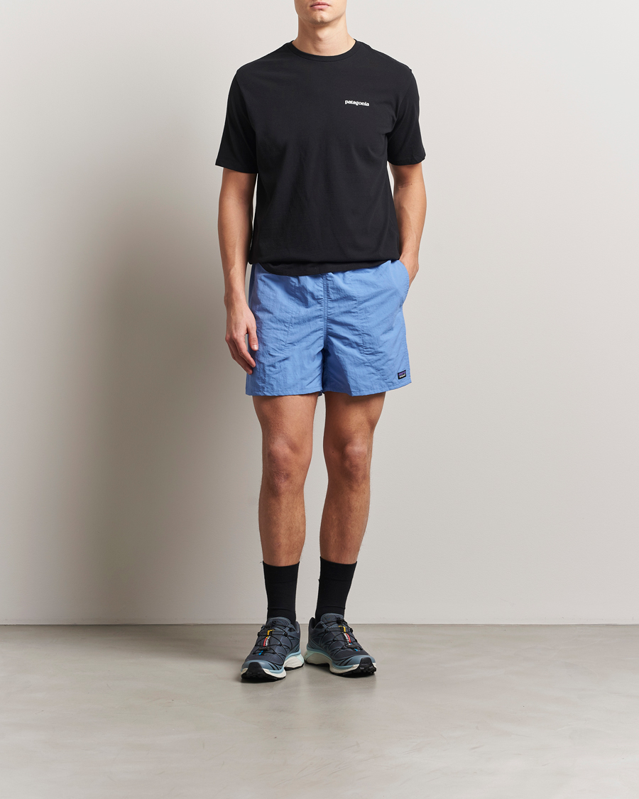 Mies | T-paidat | Patagonia | P-6 Logo T-Shirt Black