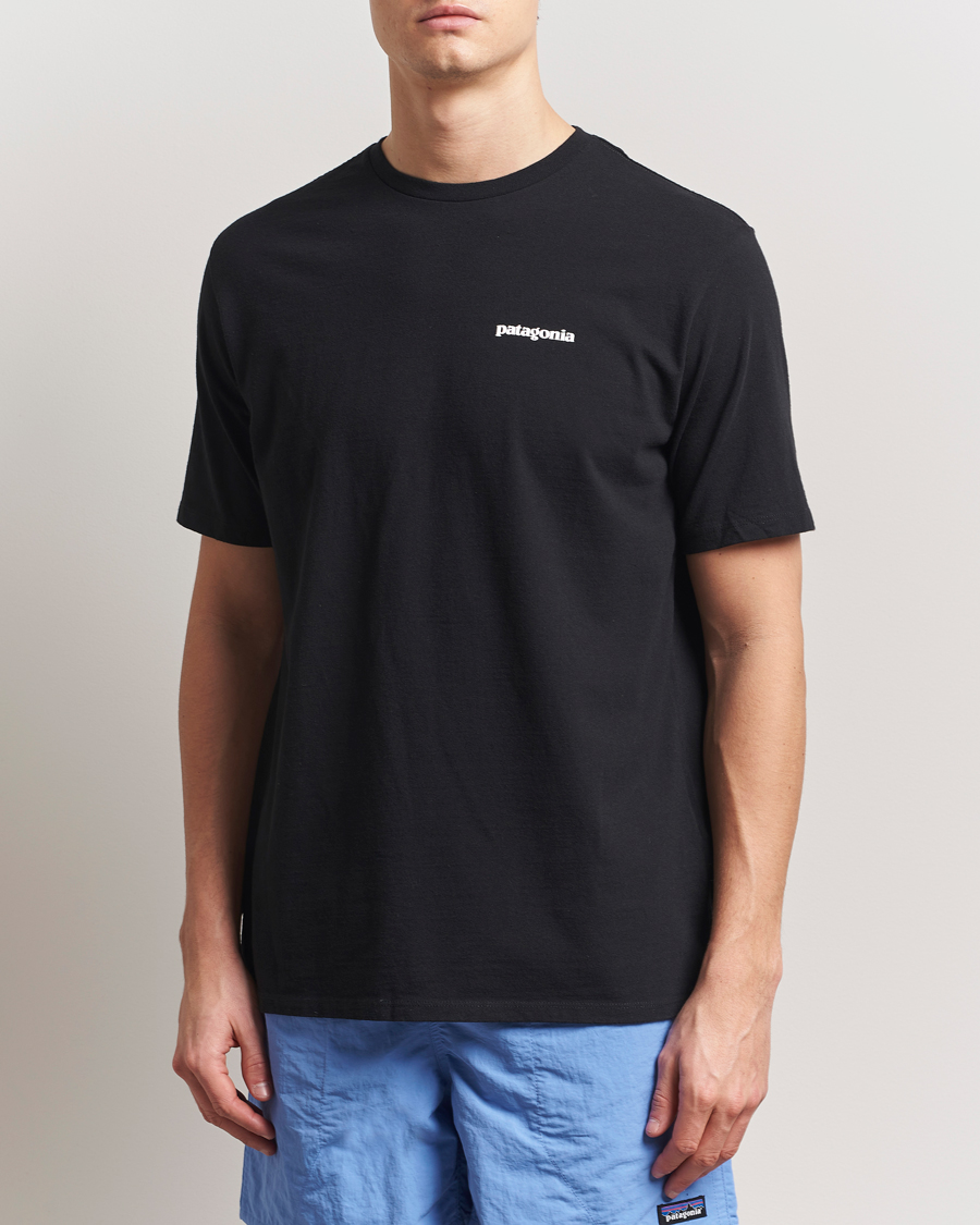 Mies | T-paidat | Patagonia | P-6 Logo T-Shirt Black