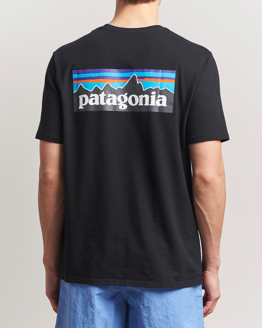 Mies | T-paidat | Patagonia | P-6 Logo T-Shirt Black