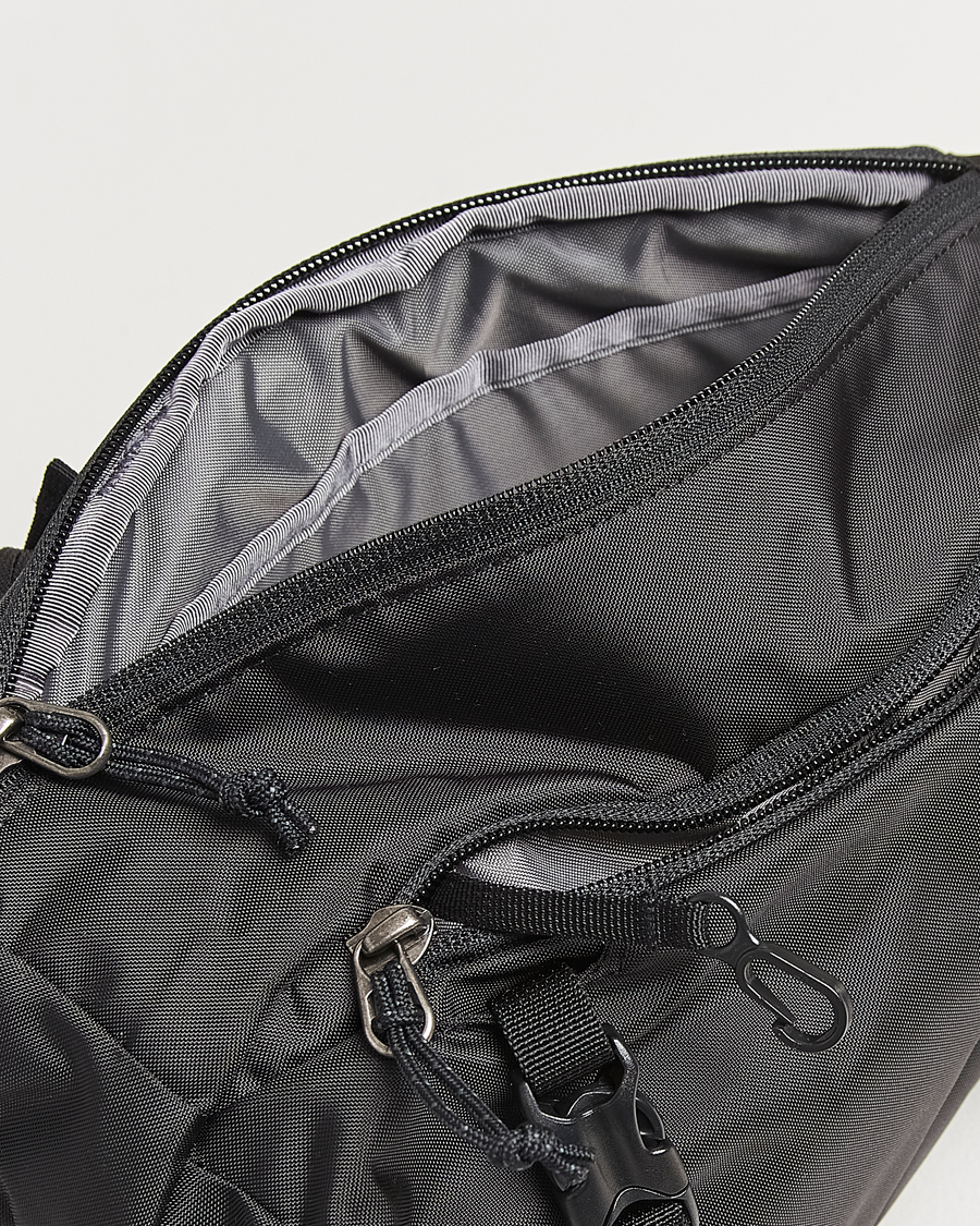 Mies | Patagonia Atom Sling 8L Black | Patagonia | Atom Sling 8L Black