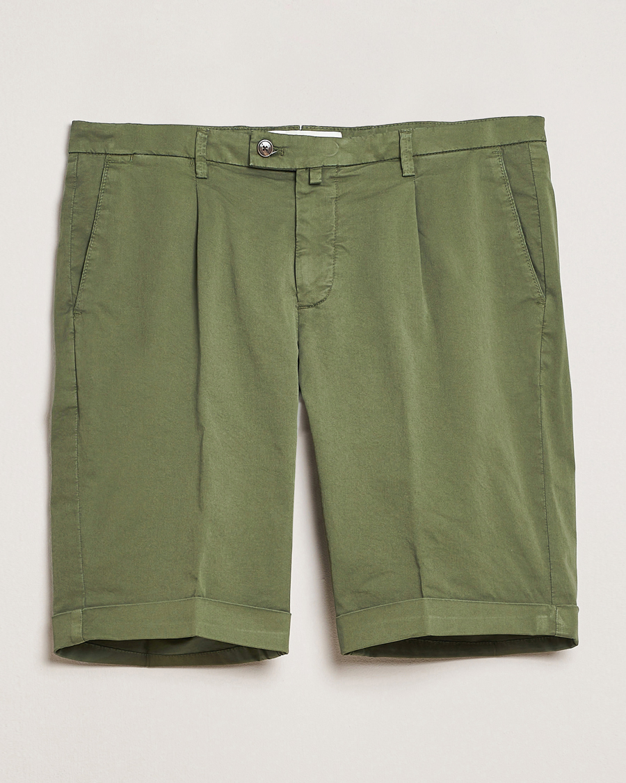 Mies | Shortsit | Briglia 1949 | Pleated Cotton Shorts Olive