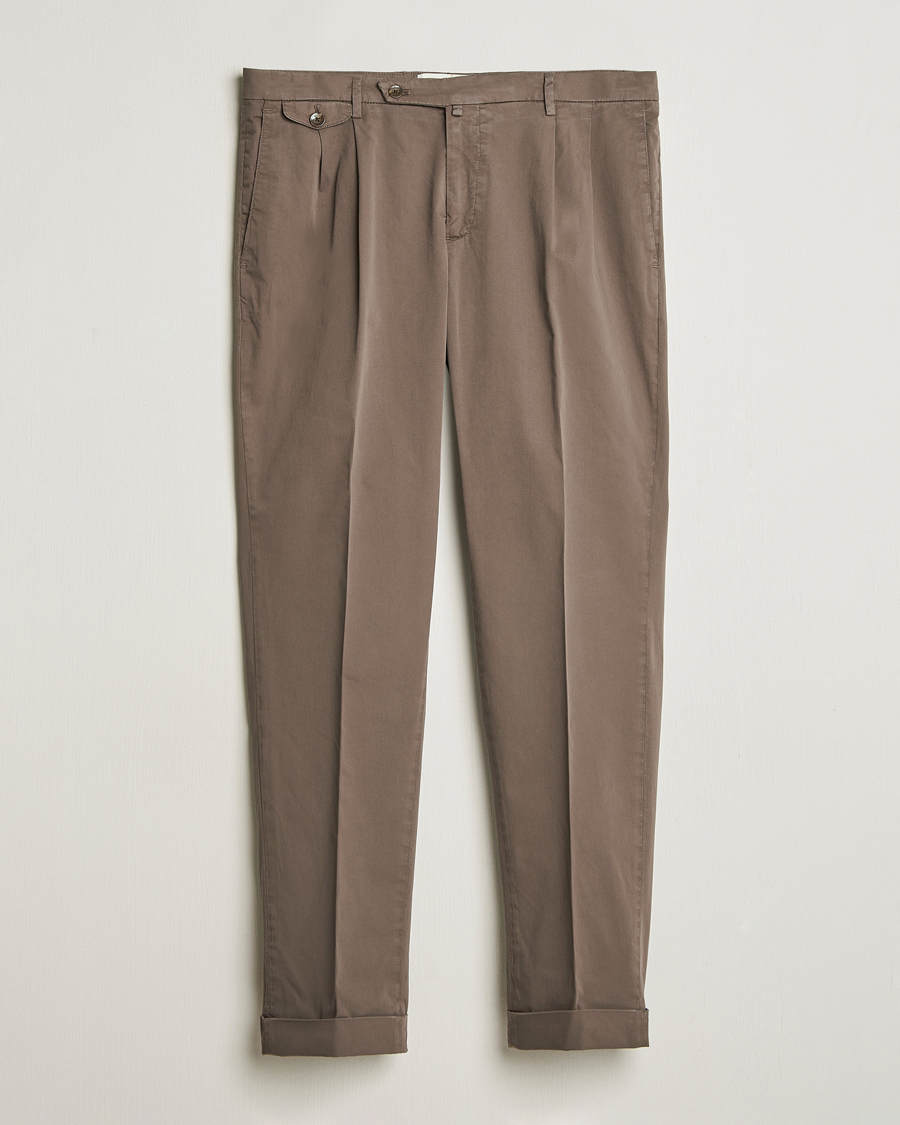 Mies | Housut | Briglia 1949 | Easy Fit Pleated Cotton Stretch Chino Brown