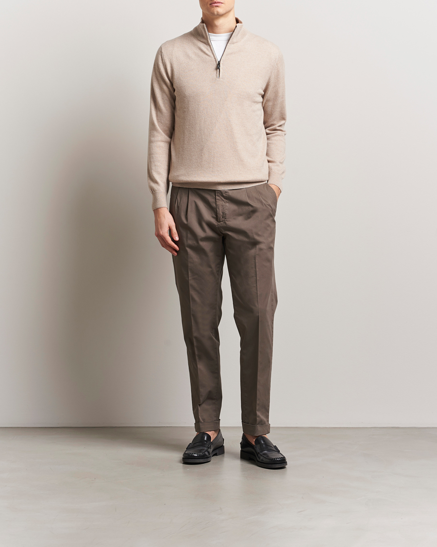 Mies | Housut | Briglia 1949 | Easy Fit Pleated Cotton Stretch Chino Brown