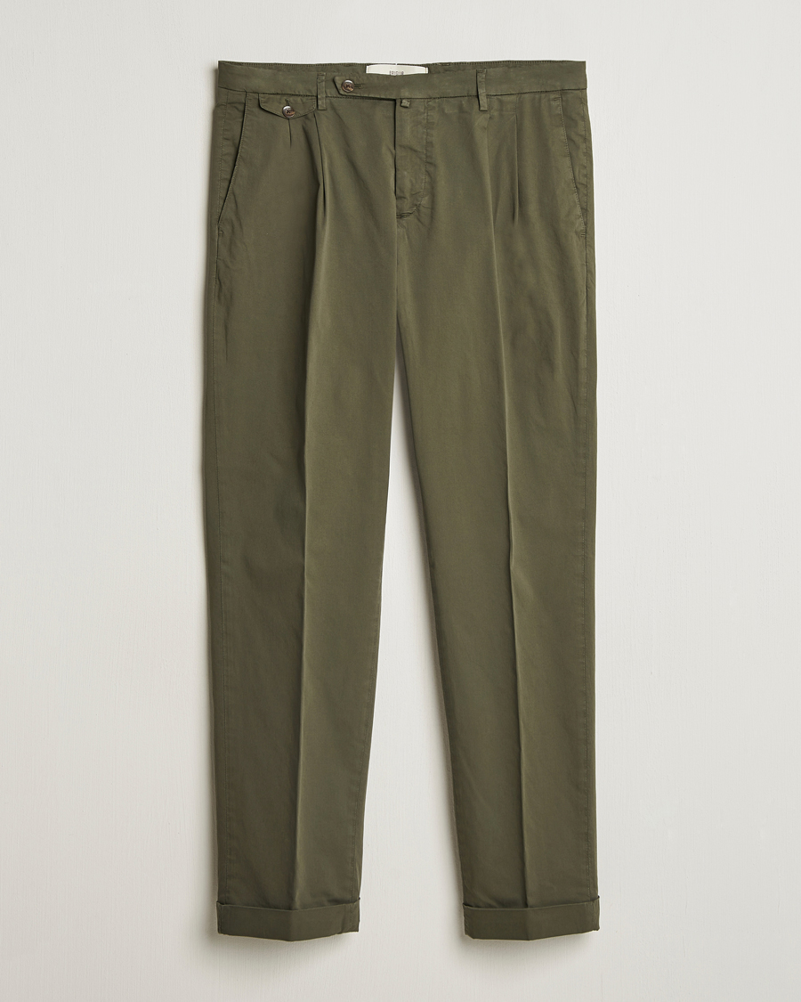 Mies | Housut | Briglia 1949 | Easy Fit Pleated Cotton Stretch Chino Olive