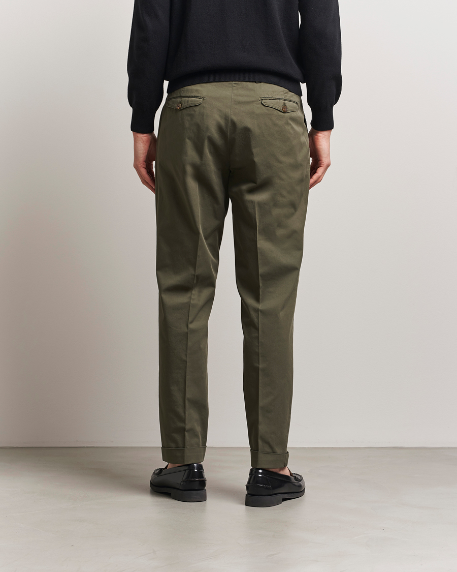 Mies | Housut | Briglia 1949 | Easy Fit Pleated Cotton Stretch Chino Olive