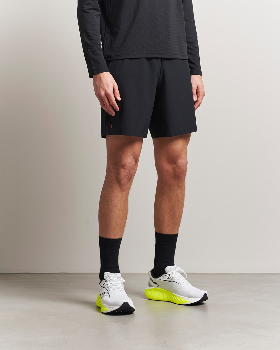 Mies | Shortsit | Falke Sport | Perform Better Shorts Black