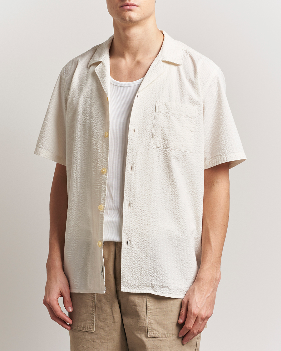 Mies | Kauluspaidat | Forét | Hush Short Sleeve Seersucker Shirt Cloud