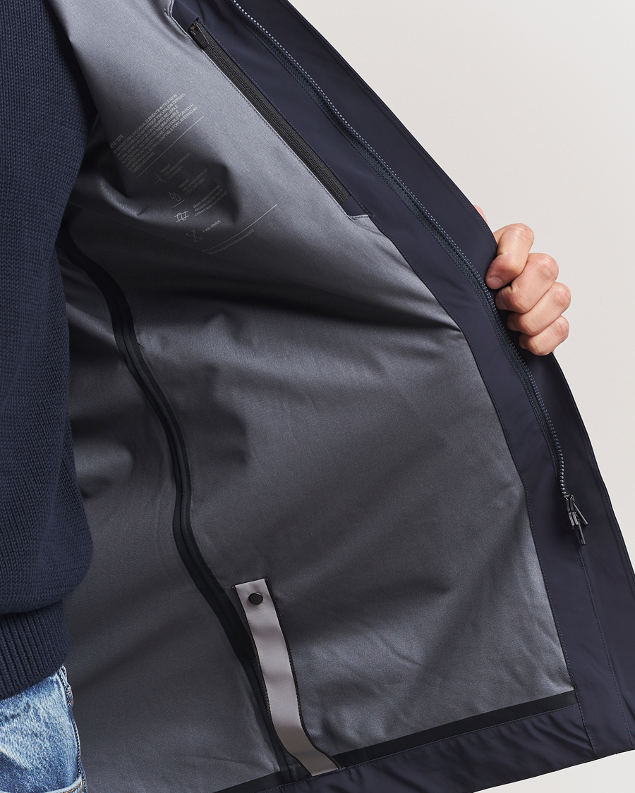 Mies | Takit | Scandinavian Edition | Key II Waterproof Coat Midnight Blue