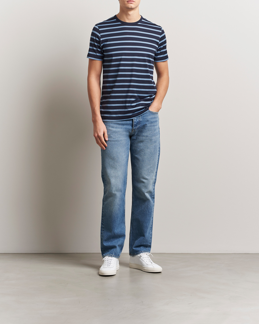 Mies | T-paidat | Sunspel | Striped Crew Neck Q82 Cotton T-Shirt Navy/Como Blue