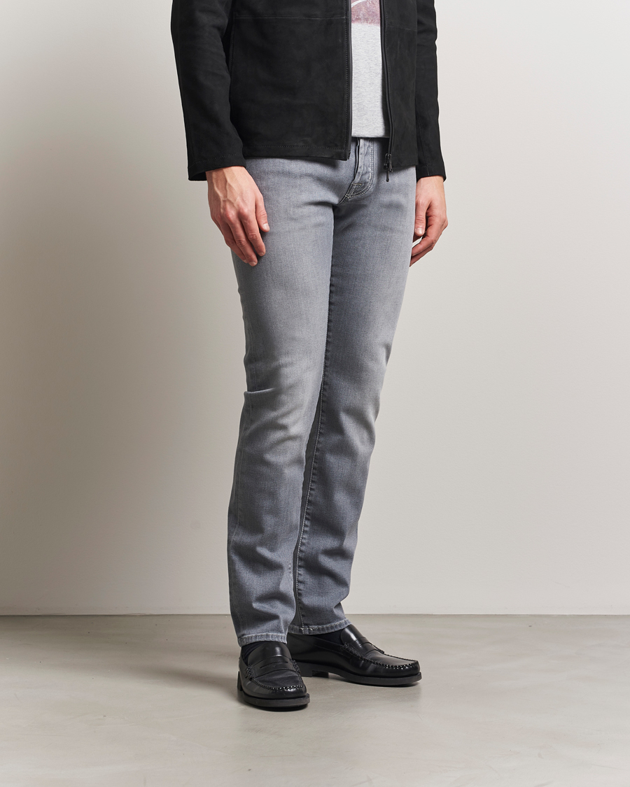 Mies | Farkut | Jacob Cohën | Nick Slim Fit Stretch Jeans Light Grey