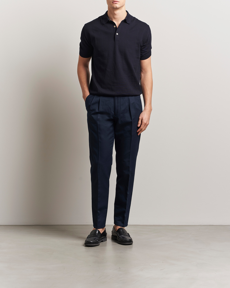 Mies | Housut | Incotex | Tapered Fit Pleated Linen Slacks Navy