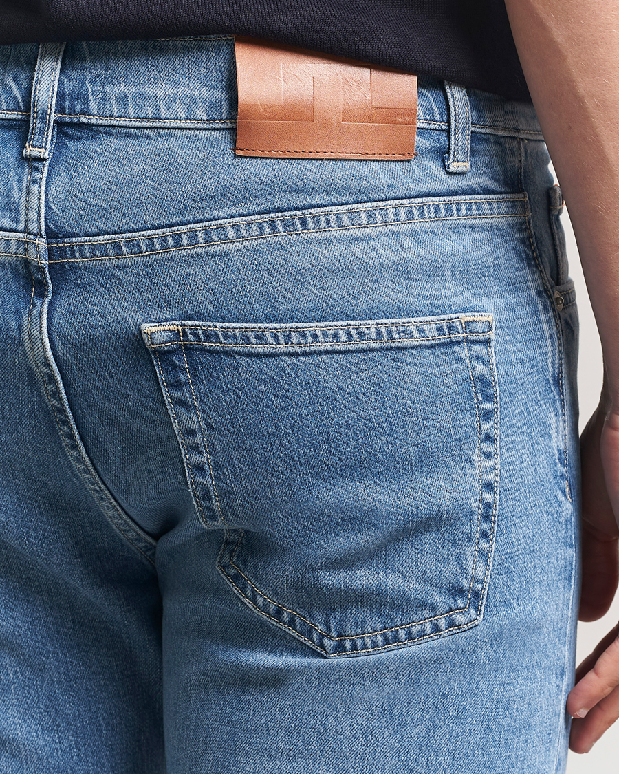 Mies | Housut | J.Lindeberg | Jax Light Wash Slim Jeans Light Blue