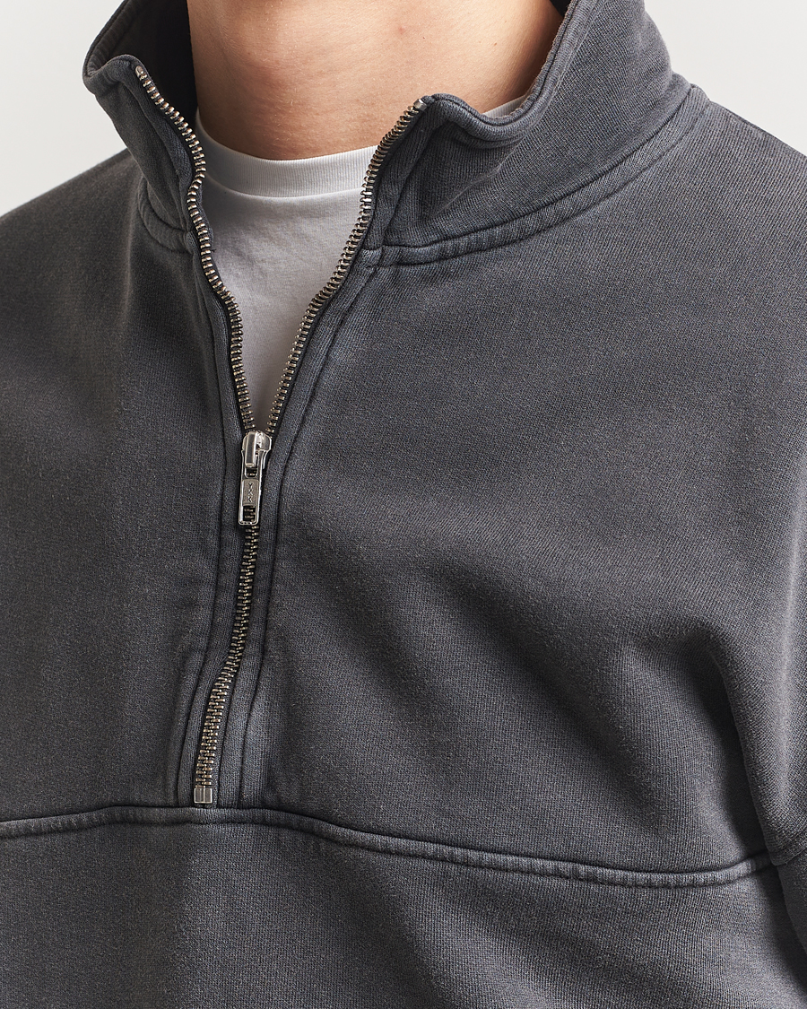 Mies | Puserot | Colorful Standard | Classic Organic Half-Zip Faded Black