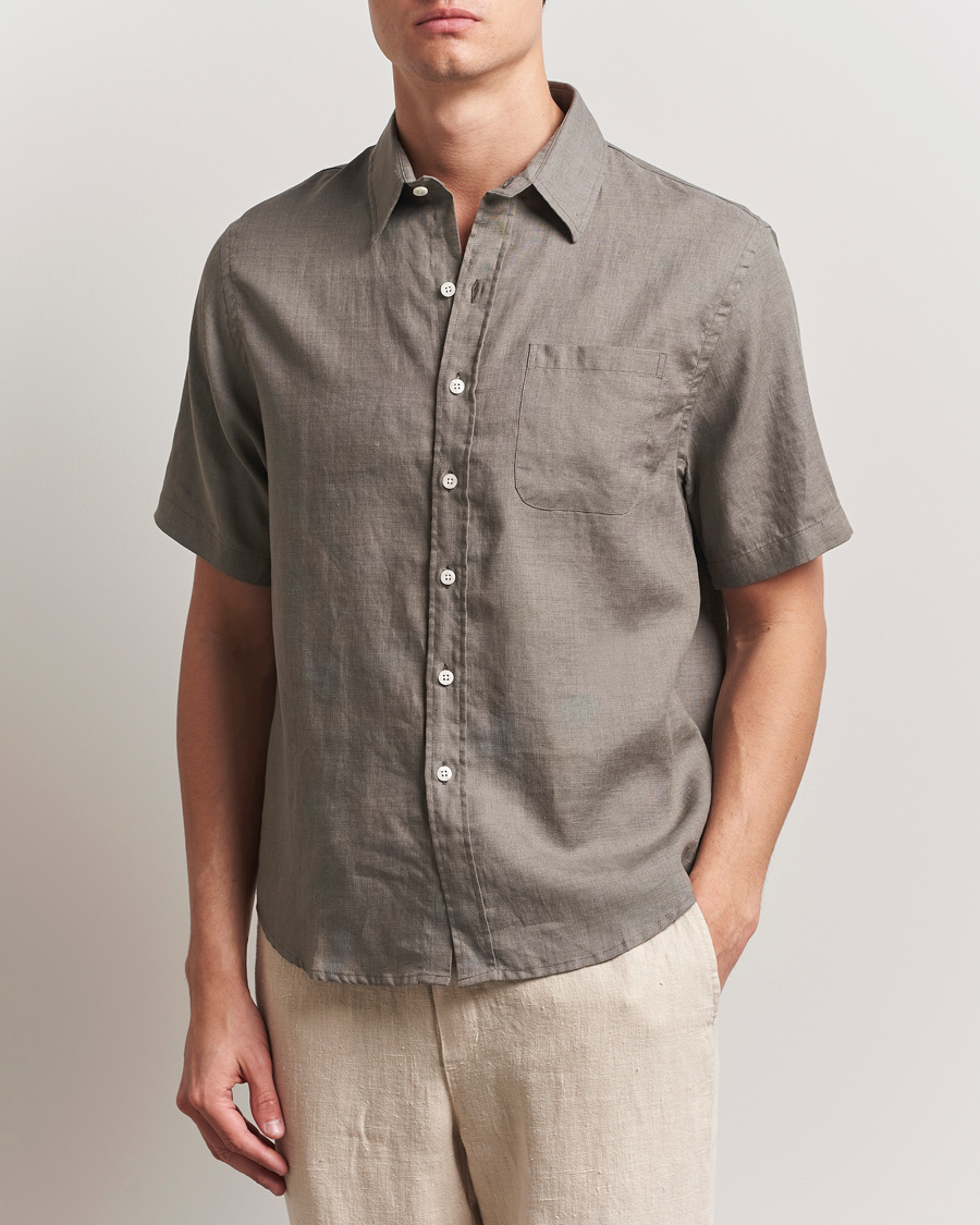 Mies | Kauluspaidat | Colorful Standard | Garment Dyed Linen Short Sleeve Shirt Dusty Olive