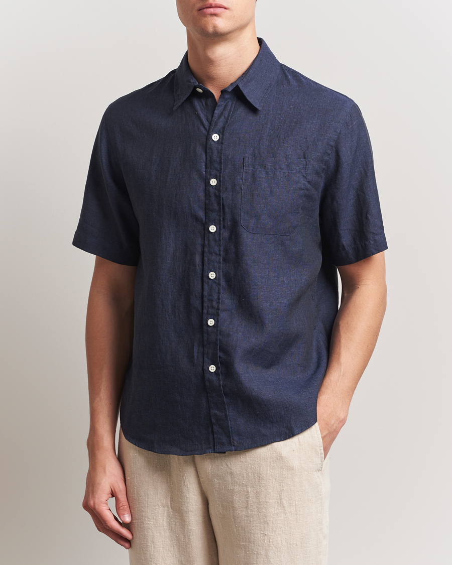 Mies | Kauluspaidat | Colorful Standard | Garment Dyed Linen Short Sleeve Shirt Navy Blue