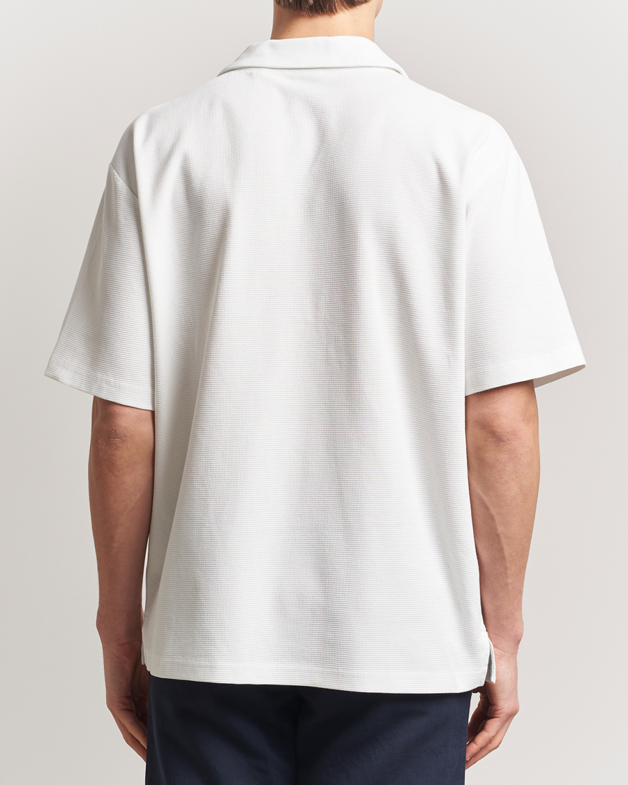 Mies | Kauluspaidat | BOSS ORANGE | Waffle Short Sleeve Shirt Natural