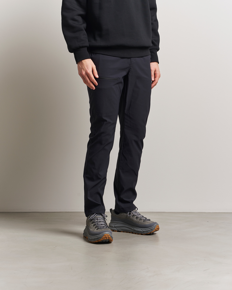 Mies | Hoka Tor Summit Asteroid | Hoka | Tor Summit Asteroid