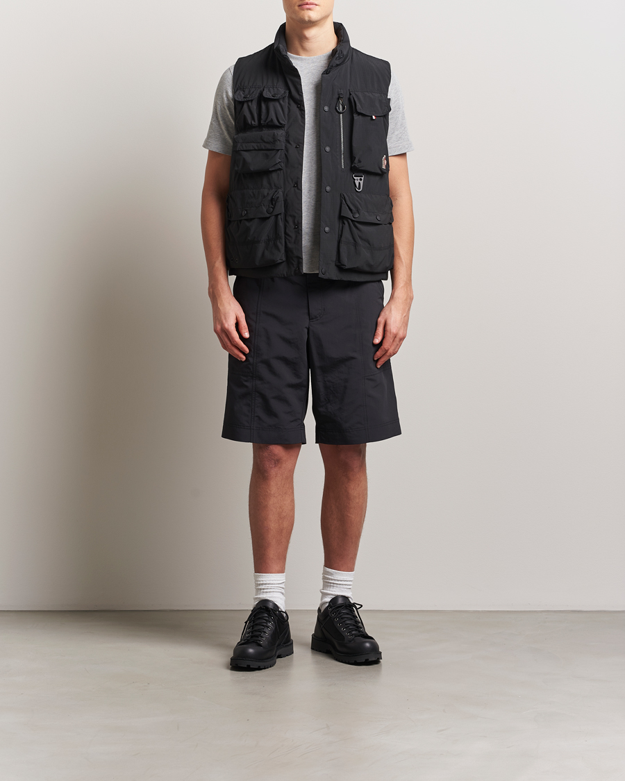 Mies | Shortsit | Moncler Grenoble | Hiking Shorts Black