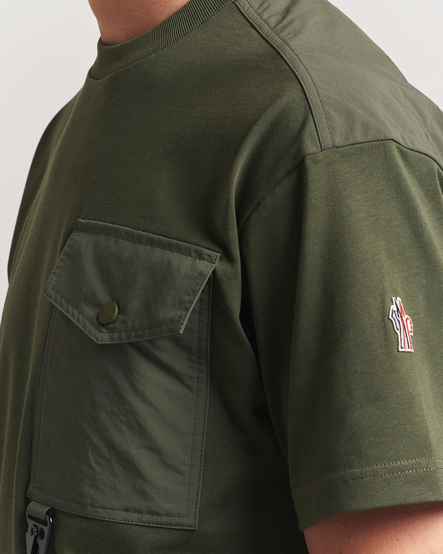 Mies | T-paidat | Moncler Grenoble | Utility Pocket T-Shirt Military