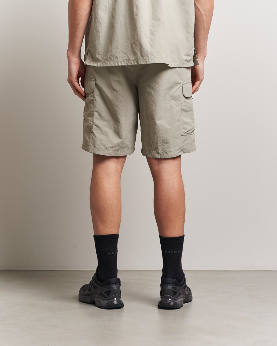 Mies | Shortsit | The North Face | NSE Shorts Clay Grey