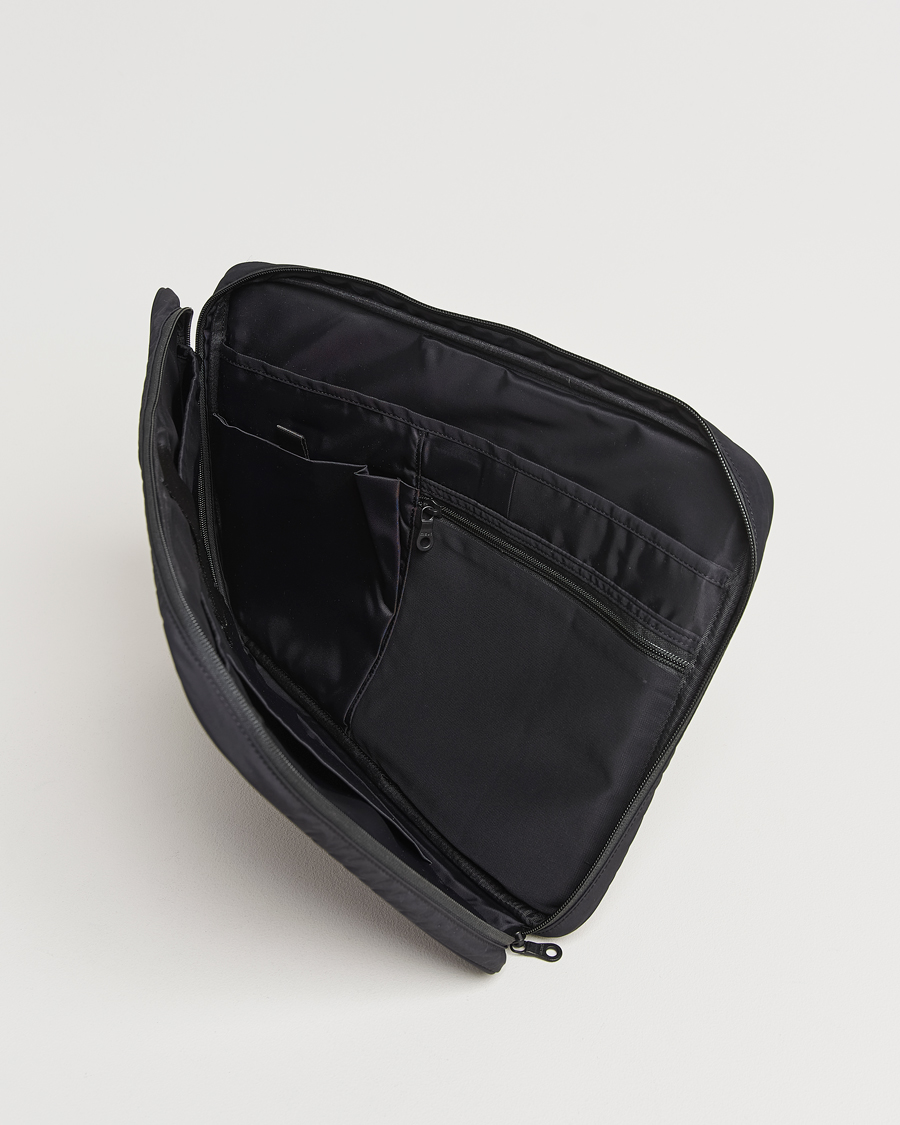Mies | mazi untitled Nylon Laptop Pouch 16 Inch Black | mazi untitled | Nylon Laptop Pouch 16 Inch Black