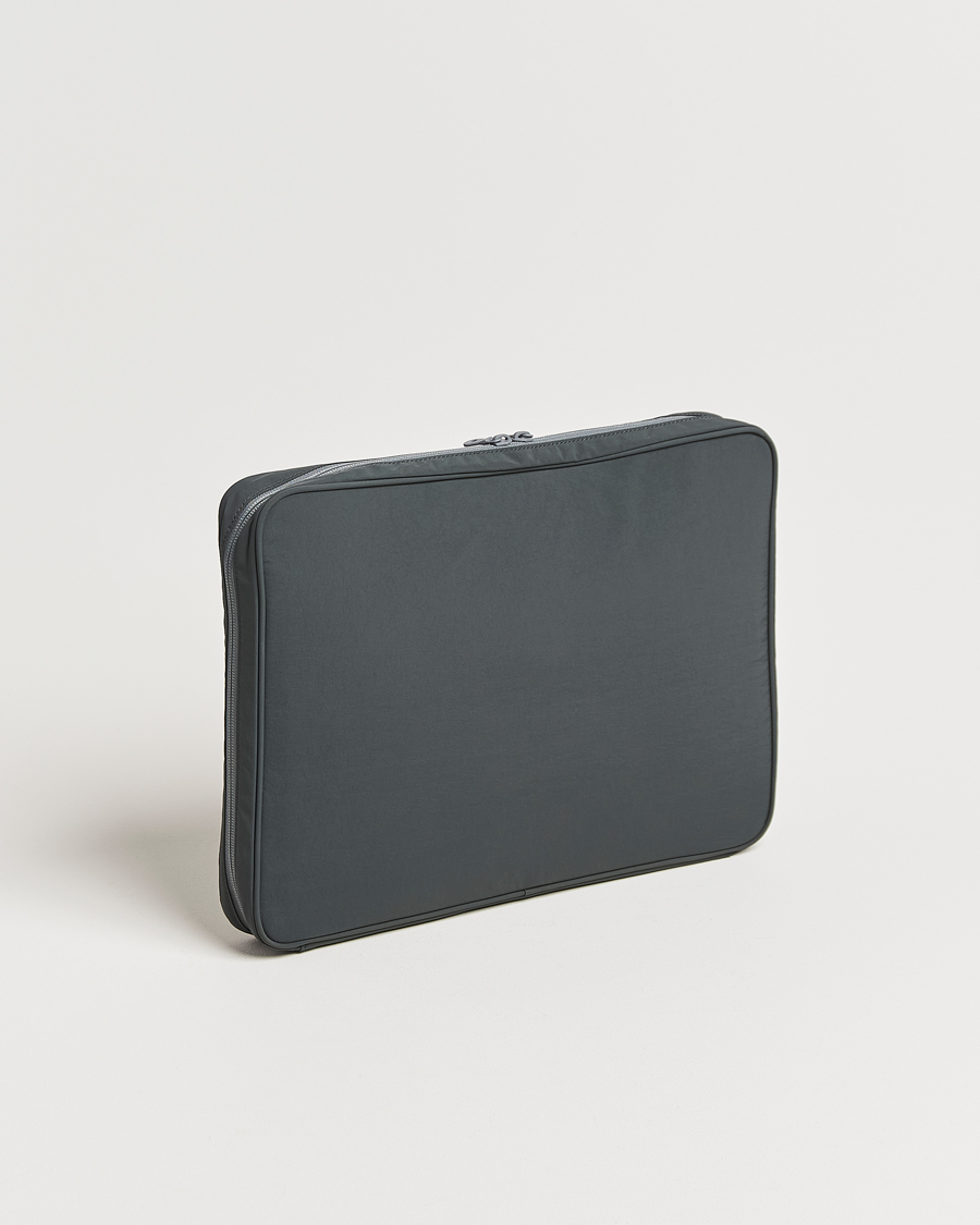 Mies | mazi untitled Nylon Laptop Pouch 16 Inch Grey | mazi untitled | Nylon Laptop Pouch 16 Inch Grey
