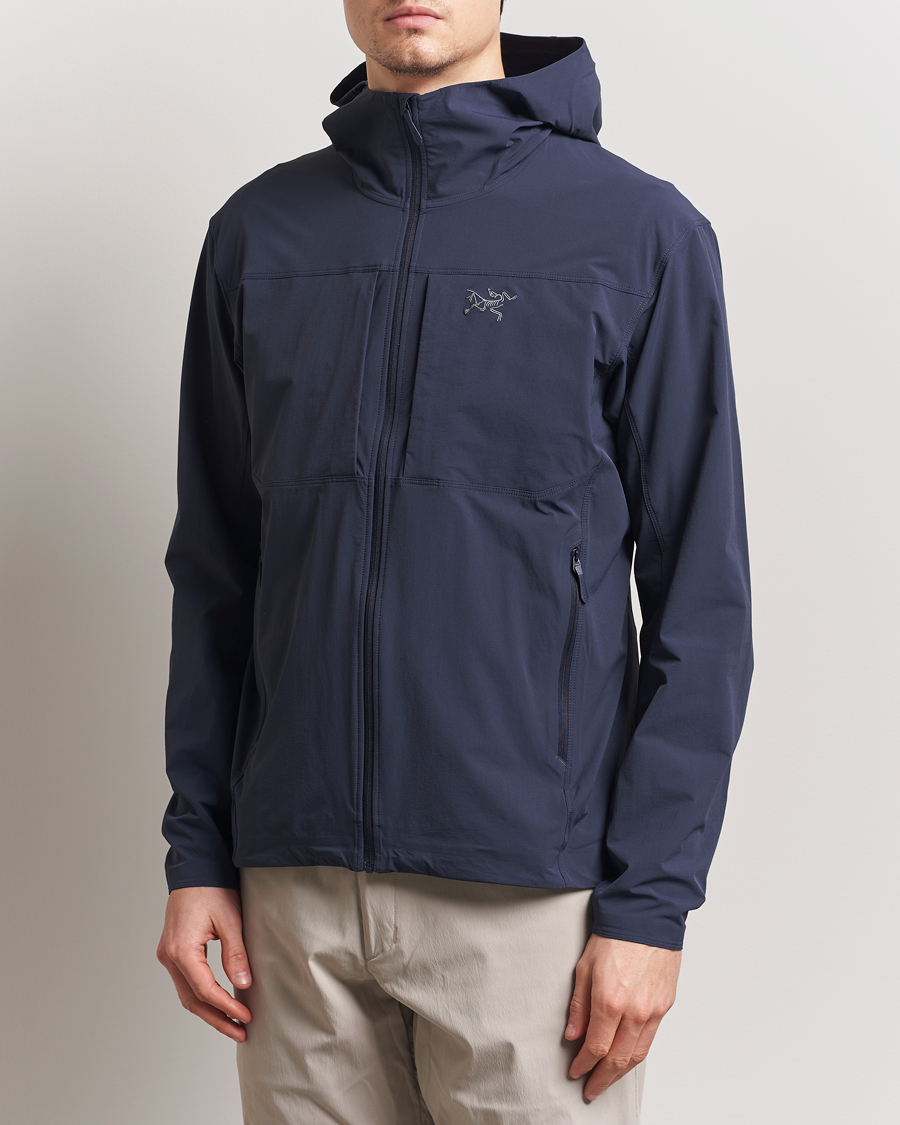 Mies | Takit | Arc'teryx | Gamma Lightweight Softshell Hooded Jacket Black Sapphire