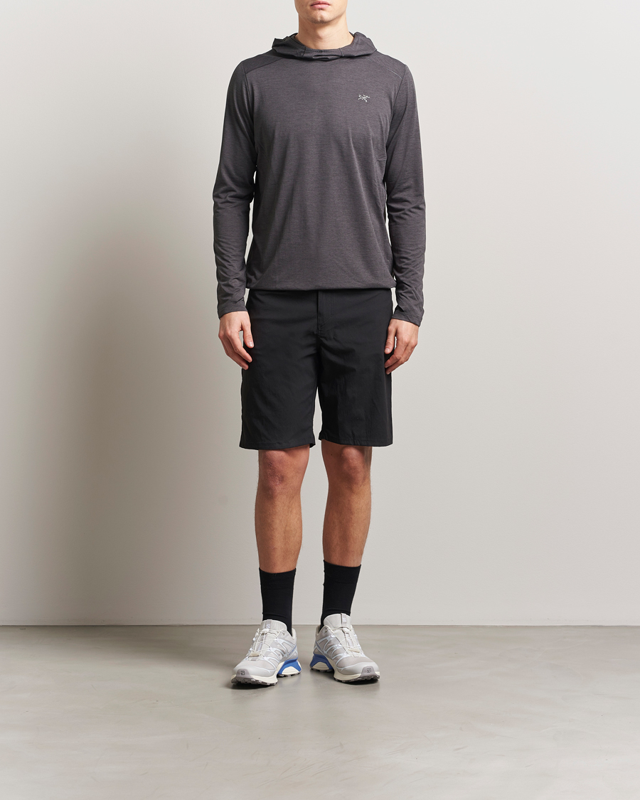 Mies | Puserot | Arc'teryx | Cormac Hoodie Black Heather