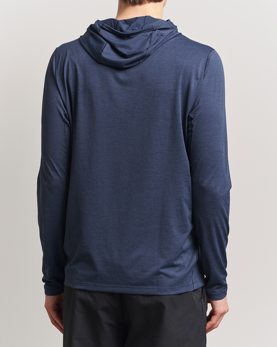 Mies | Puserot | Arc'teryx | Cormac Hoodie Black Sapphire Heather