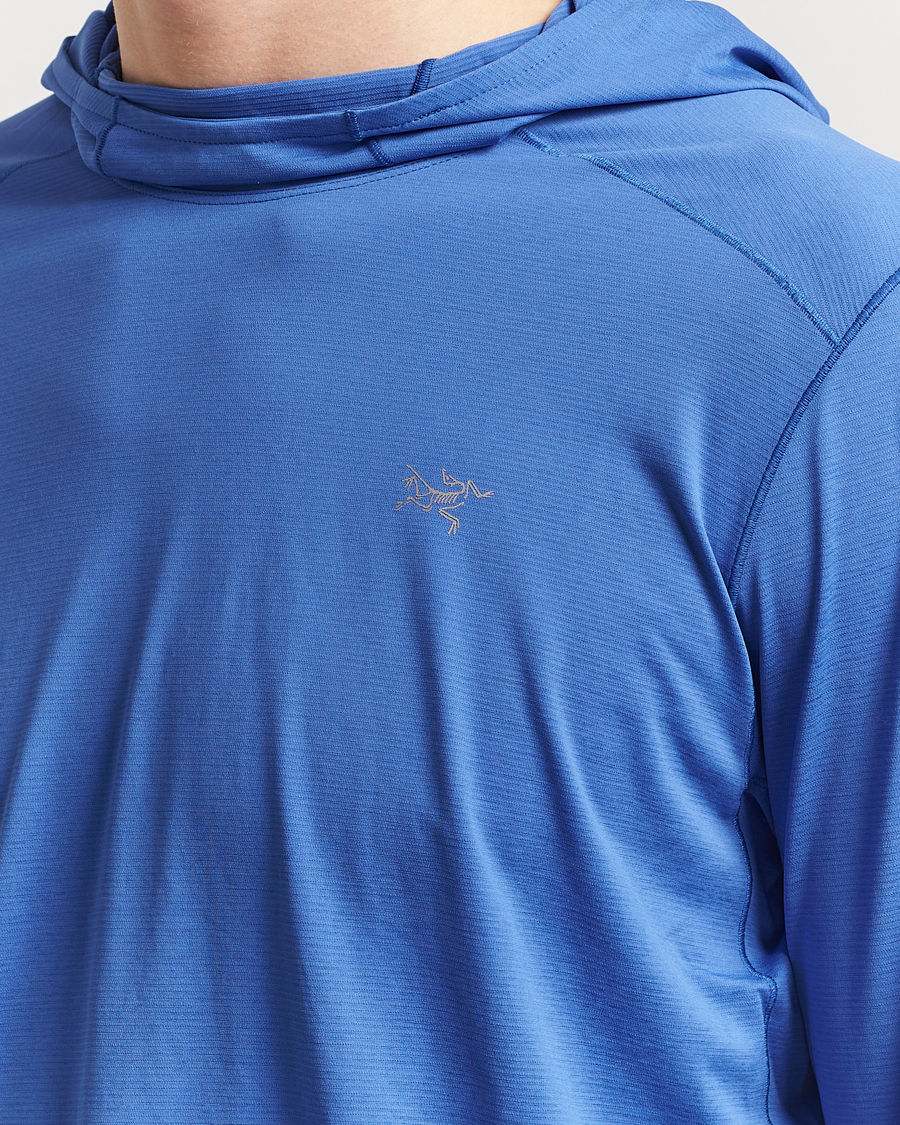 Mies | Puserot | Arc'teryx | Cormac Hoodie Electra Heather