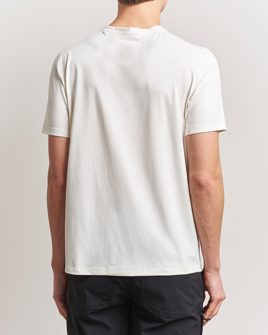 Mies | T-paidat | Arc'teryx | Cormac Crew Neck T-Shirt Arctic Silk Heather