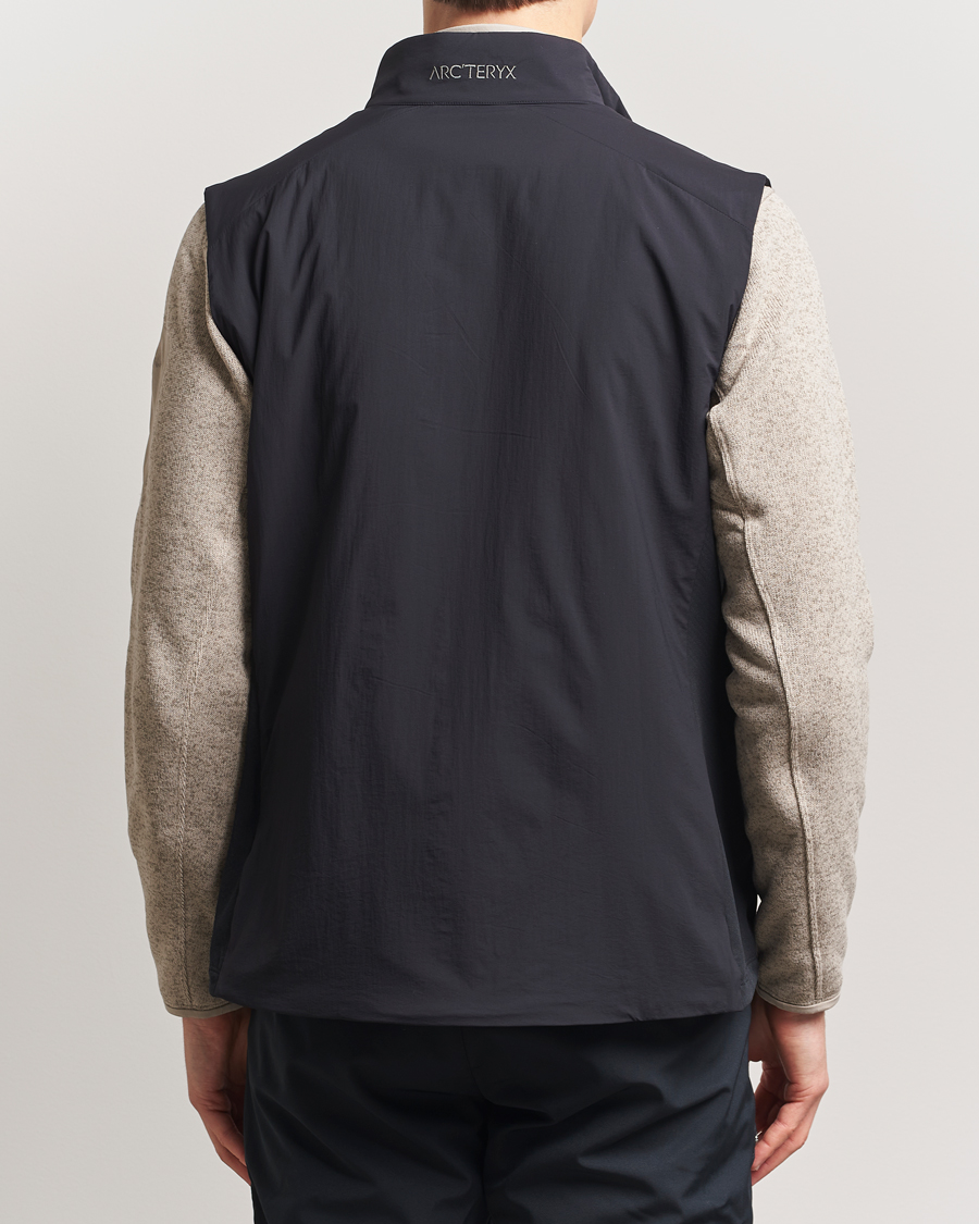 Mies | Takit | Arc'teryx | Atom Lightweight Vest Black