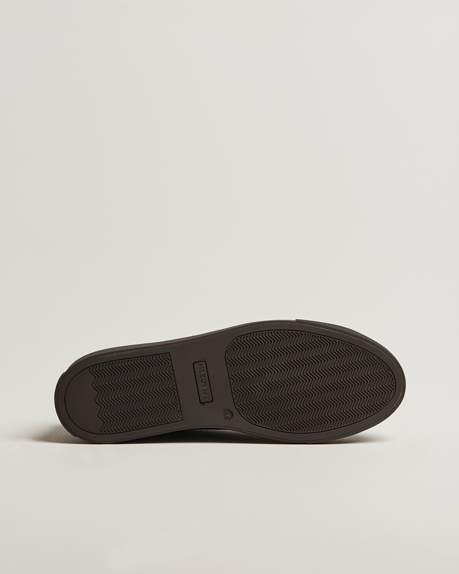 Mies | Tennarit | Myrqvist | Oaxen Monochrome II Sneaker Dark Brown Suede