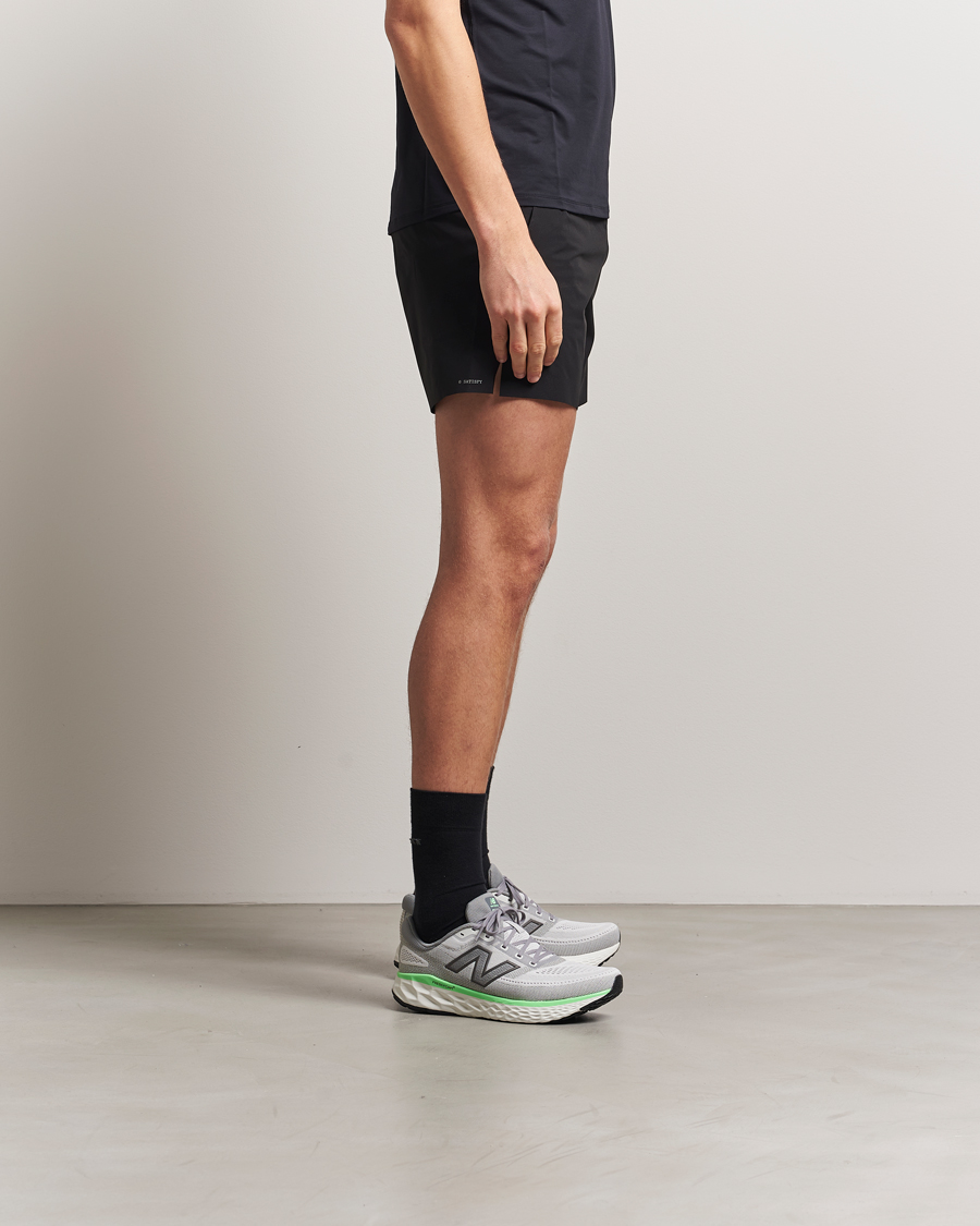 Mies | New Balance Running Fresh Foam X Evoz V4 Grey Matter | New Balance Running | Fresh Foam X Evoz V4 Grey Matter