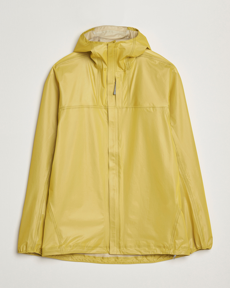 Mies | Takit | Houdini | The Orange Waterproof Jacket Be The Light Green