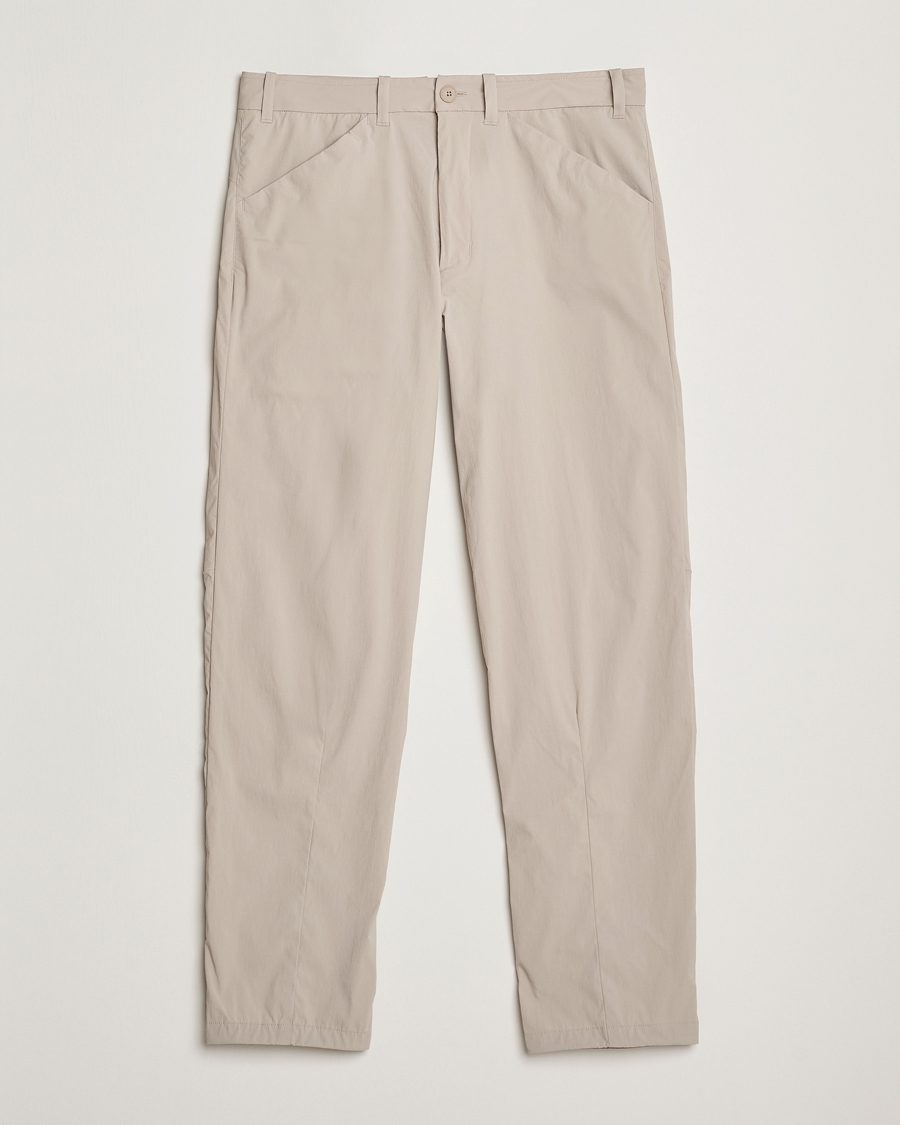 Mies | Housut | Houdini | Wadi Ultralight Pants Sandstorm