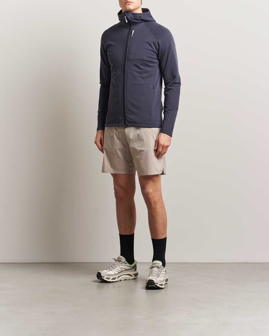 Mies | Shortsit | Houdini | Pace Light Shorts Sandstorm