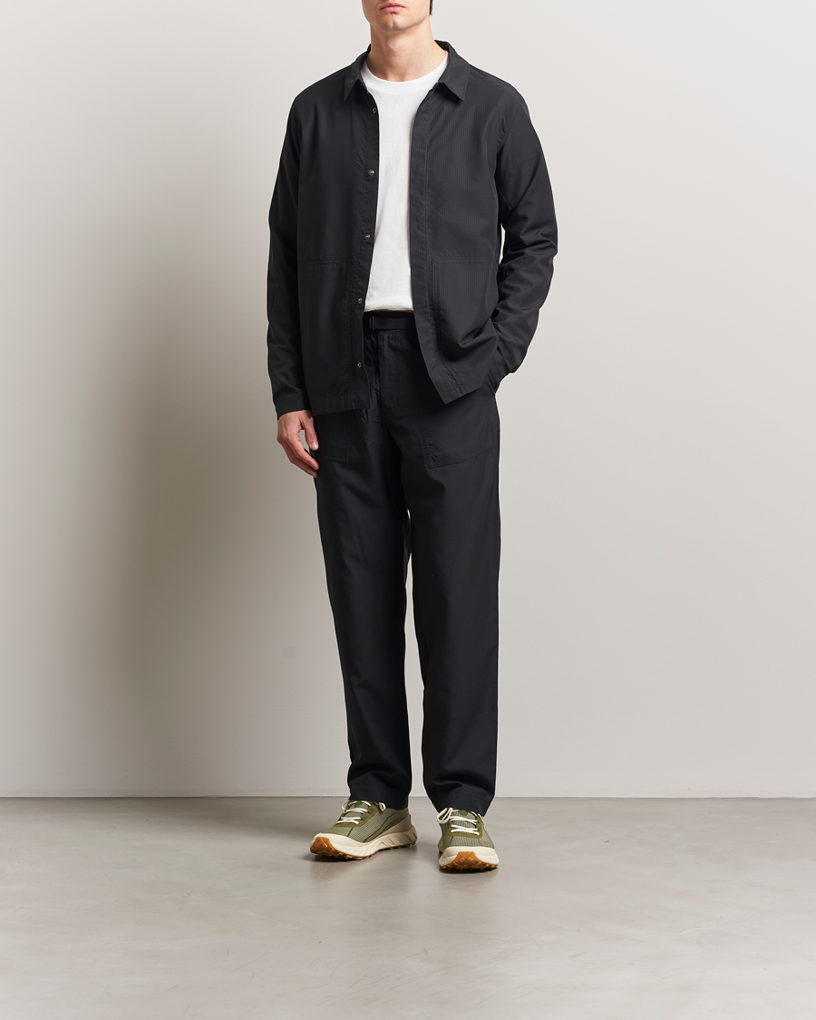 Mies | Kauluspaidat | Houdini | Tree Chore Jacket Bleached Black