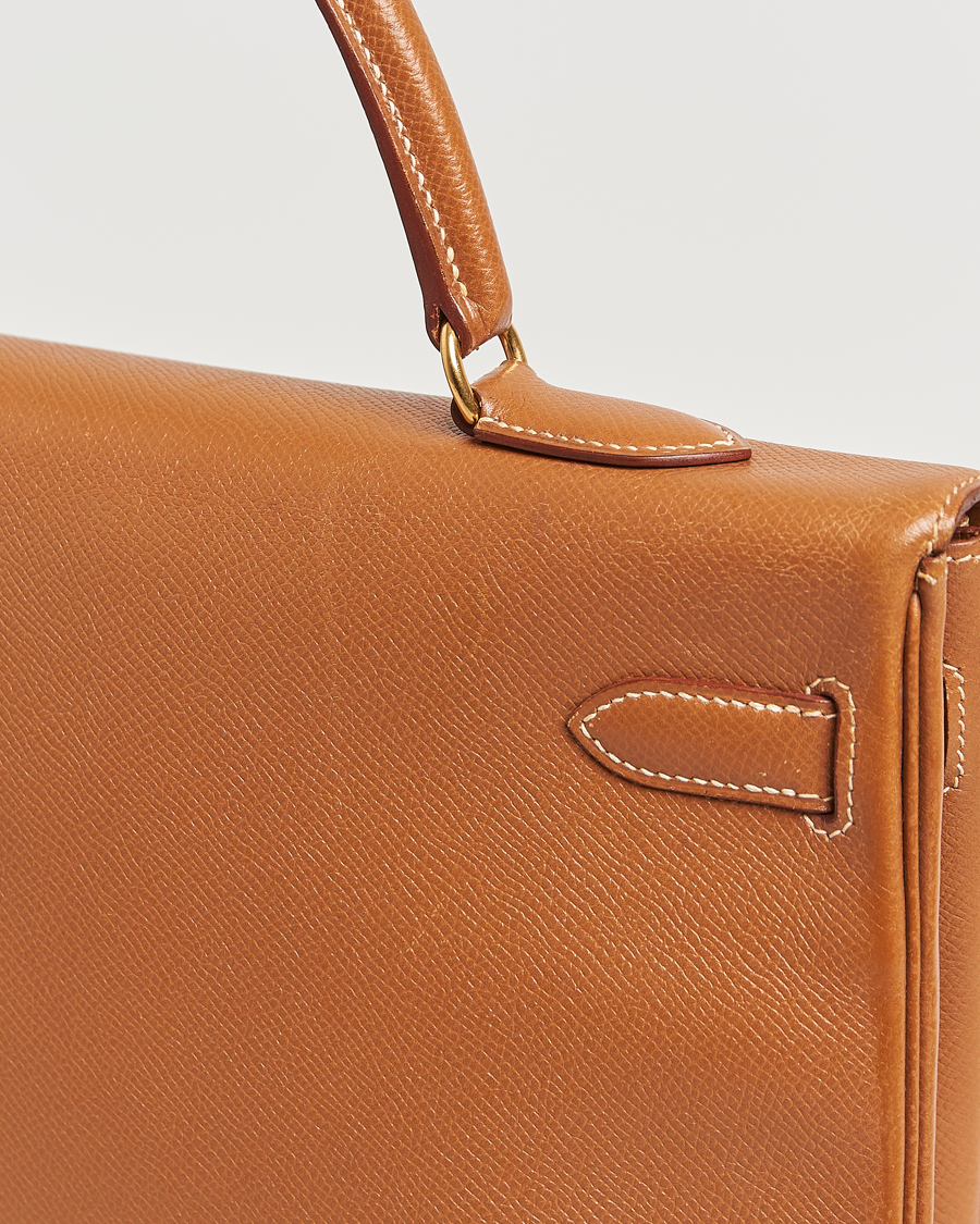 Mies | Hermès Pre-Owned Kelly 35 Courchevel Handbag Gold | Hermès Pre-Owned | Kelly 35 Courchevel Handbag Gold