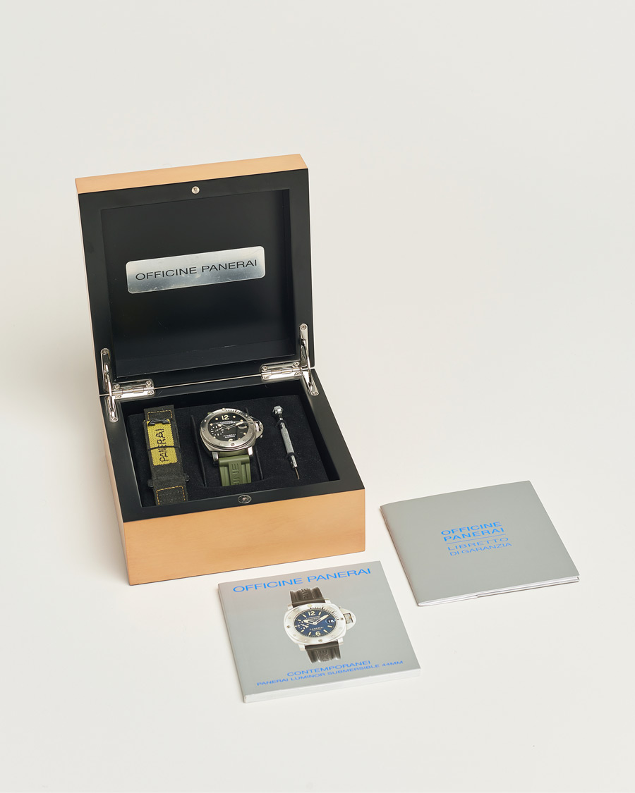 Mies | Panerai Pre-Owned Luminor Submersible | Panerai Pre-Owned | Luminor Submersible
