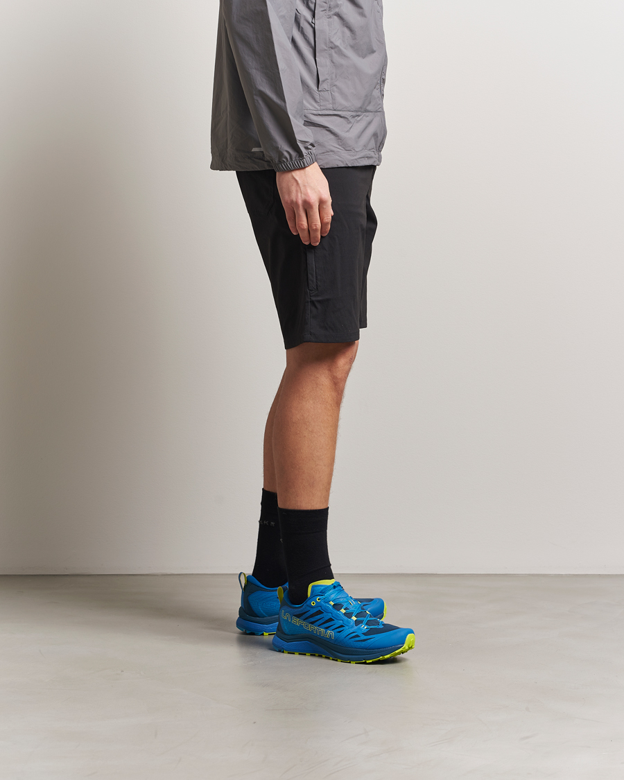 Mies | La Sportiva Jackal II Electric Blue/Lime Punch | La Sportiva | Jackal II Electric Blue/Lime Punch