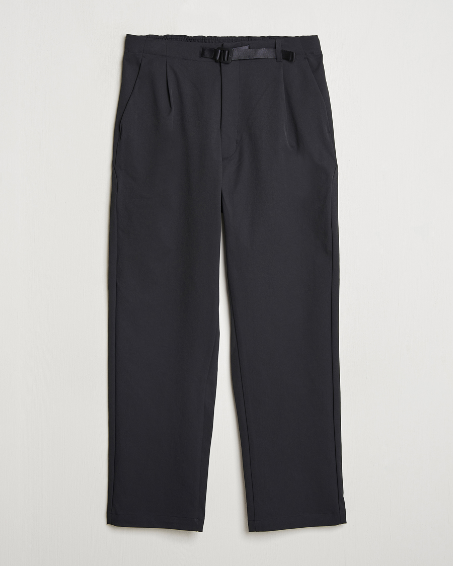 Mies | Housut | Goldwin | One Tuck Tapered Stretch Pants Black
