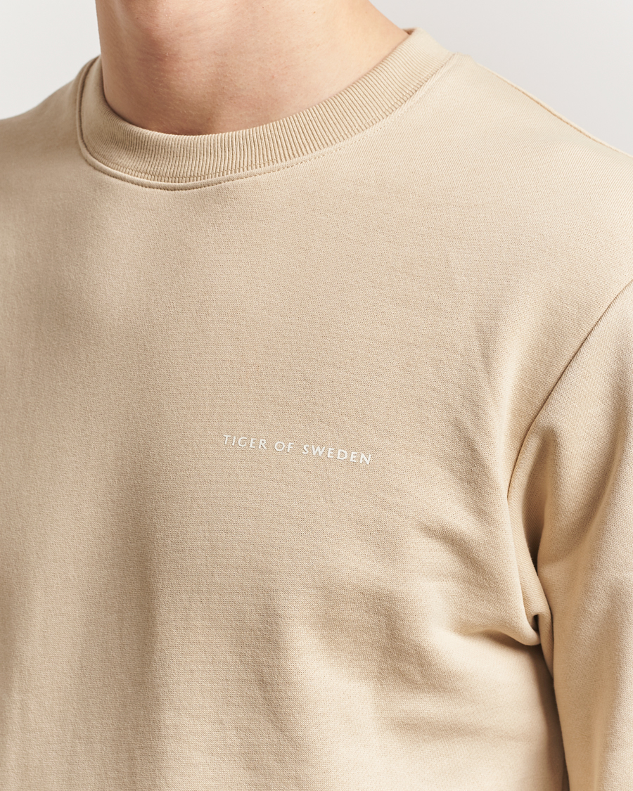 Mies | Puserot | Tiger of Sweden | Emerson Crew Neck Sweatshirt Practical Beige