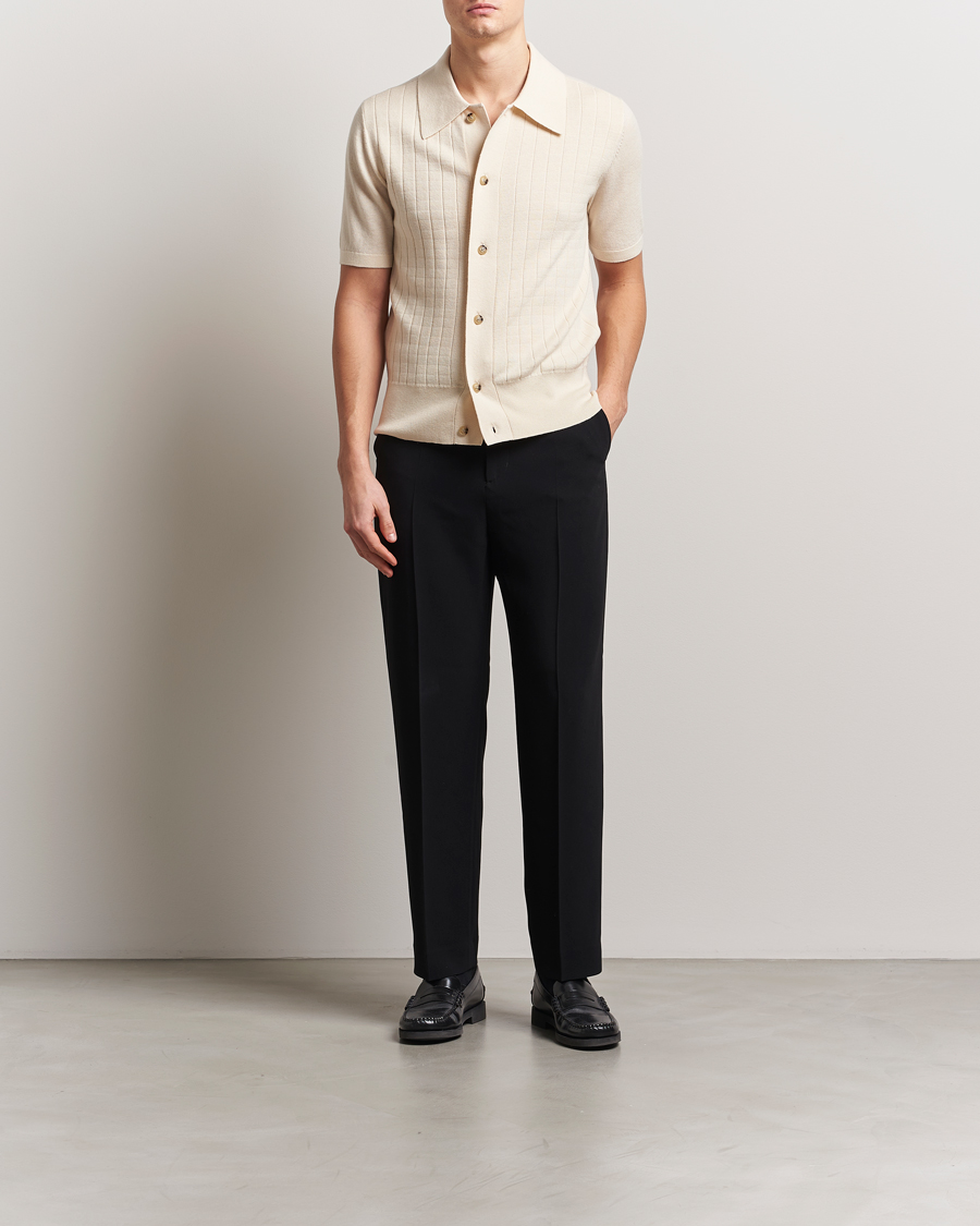 Mies | Kauluspaidat | Tiger of Sweden | Araawen Knitted Short Sleeve Shirt Off White