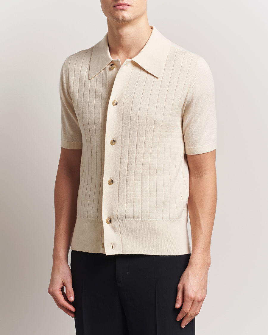 Mies | Kauluspaidat | Tiger of Sweden | Araawen Knitted Short Sleeve Shirt Off White