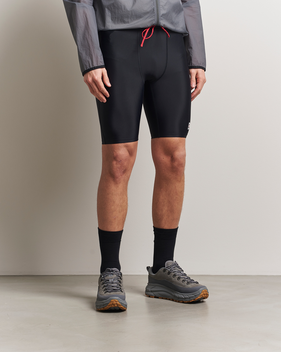 Mies | Shortsit | District Vision | 9 Inch Recycled Half Tights Black