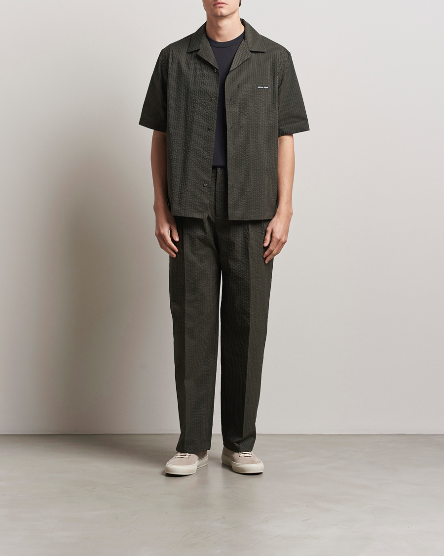 Mies | Kauluspaidat | Maison Kitsuné | Resort Seersucker Short Sleeve Shirt Ranger Green