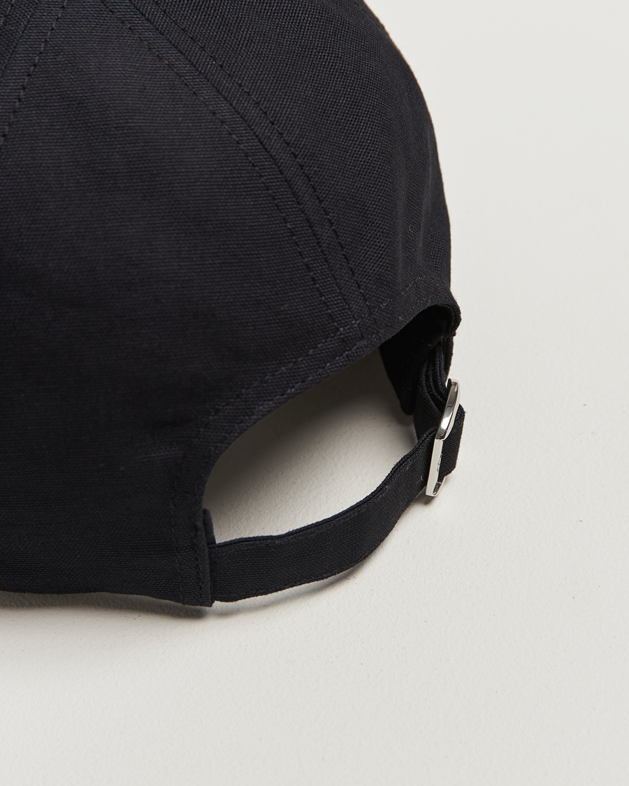 Mies | Maison Kitsuné Baby Fox 6 Panel Cap Black | Maison Kitsuné | Baby Fox 6 Panel Cap Black