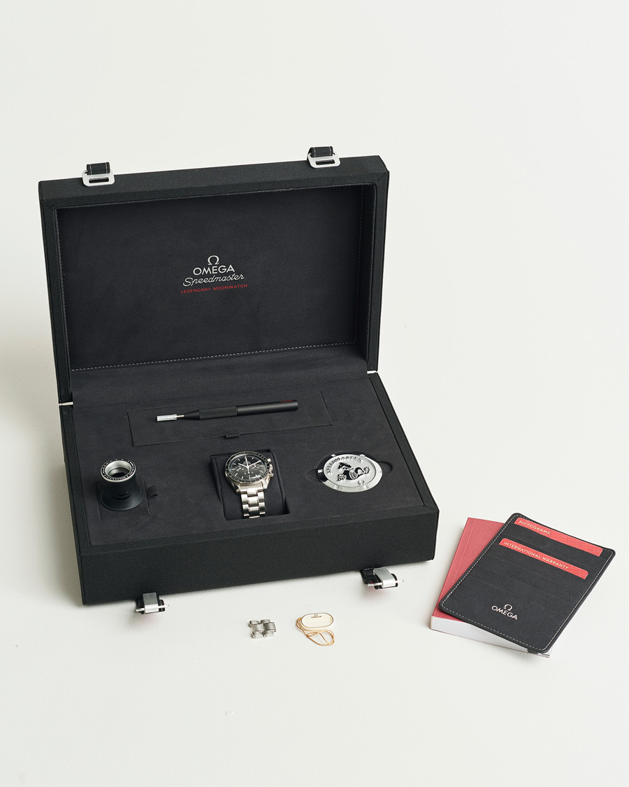 Mies | Omega Pre-Owned Speedmaster Professional Moonwatch | Omega Pre-Owned | Speedmaster Professional Moonwatch